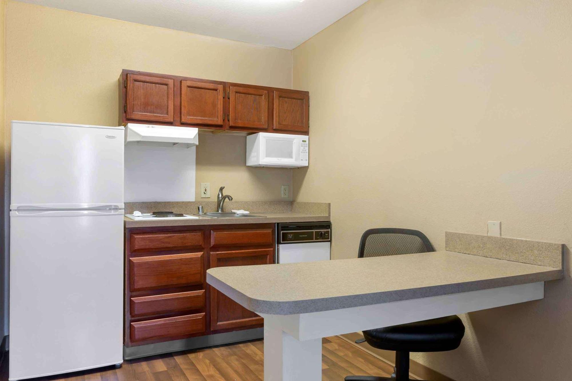 Extended Stay America Suites - Phoenix - Chandler - E Chandler Blvd Exteriör bild